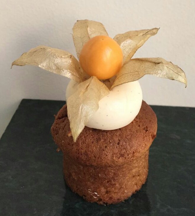 mini Pan de Banano con Crema
